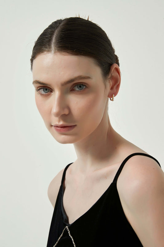 earls for a sophisticatEleanor Earrings - 14k Yellow Gold Plated EleganceEleanor Earrings - 14k Yellow Gold Plated Eleganceed look.