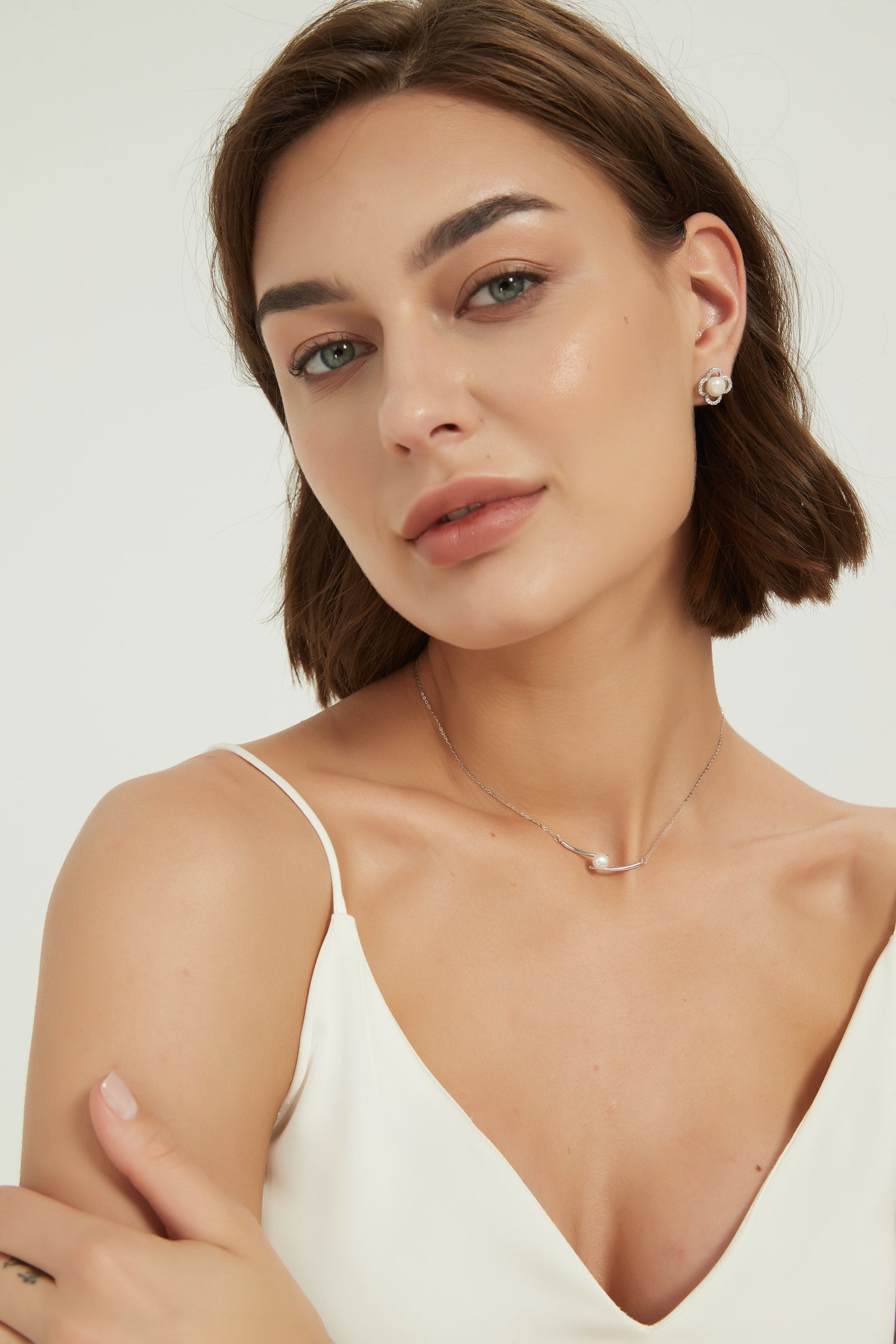 Eleanor earrings
