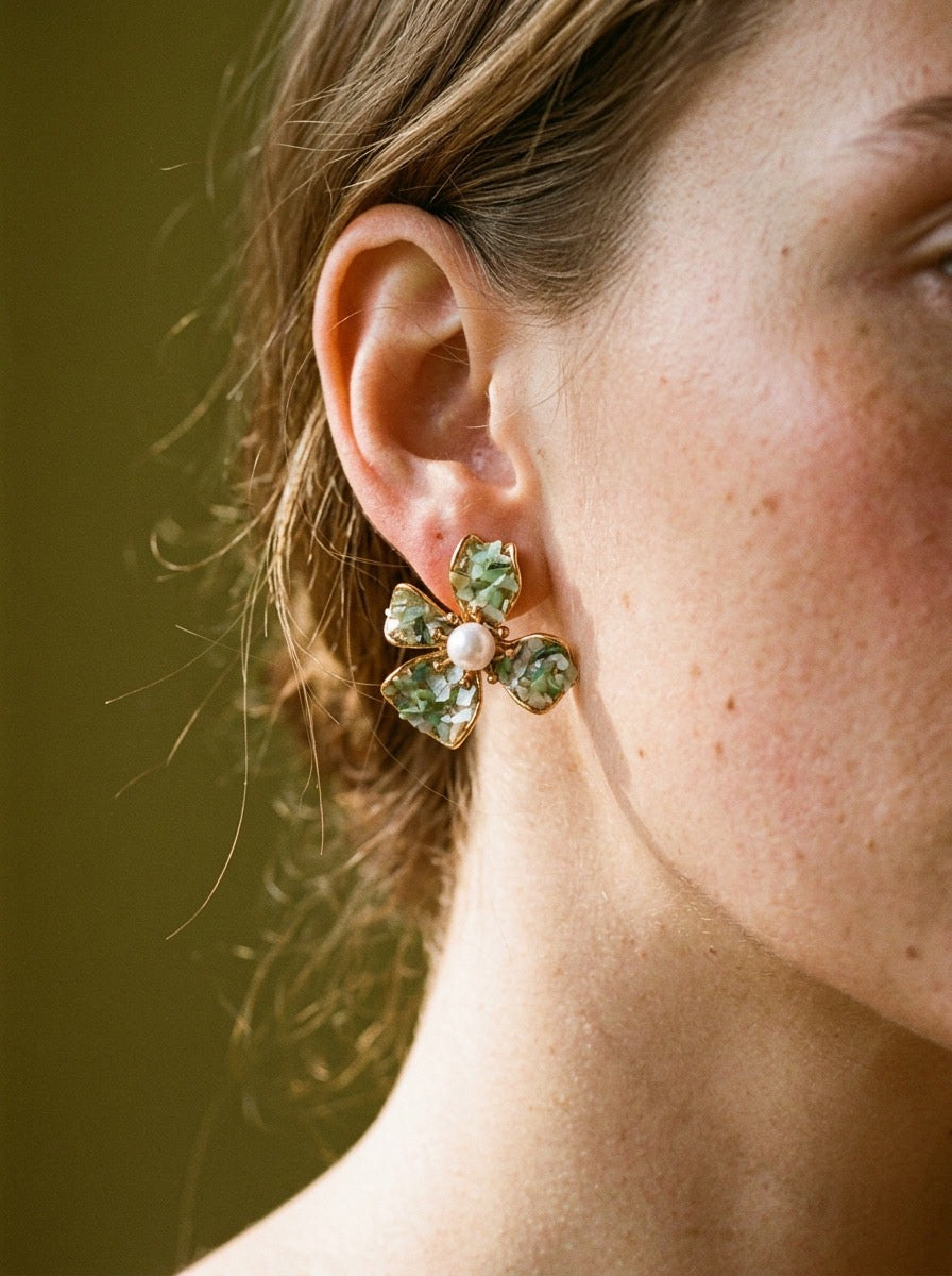 Opaline Shell earrings