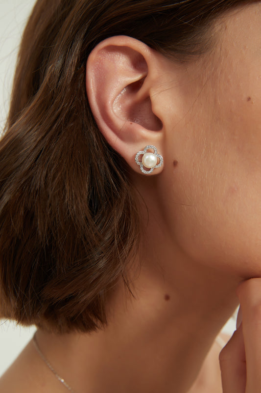 Eleanor earrings