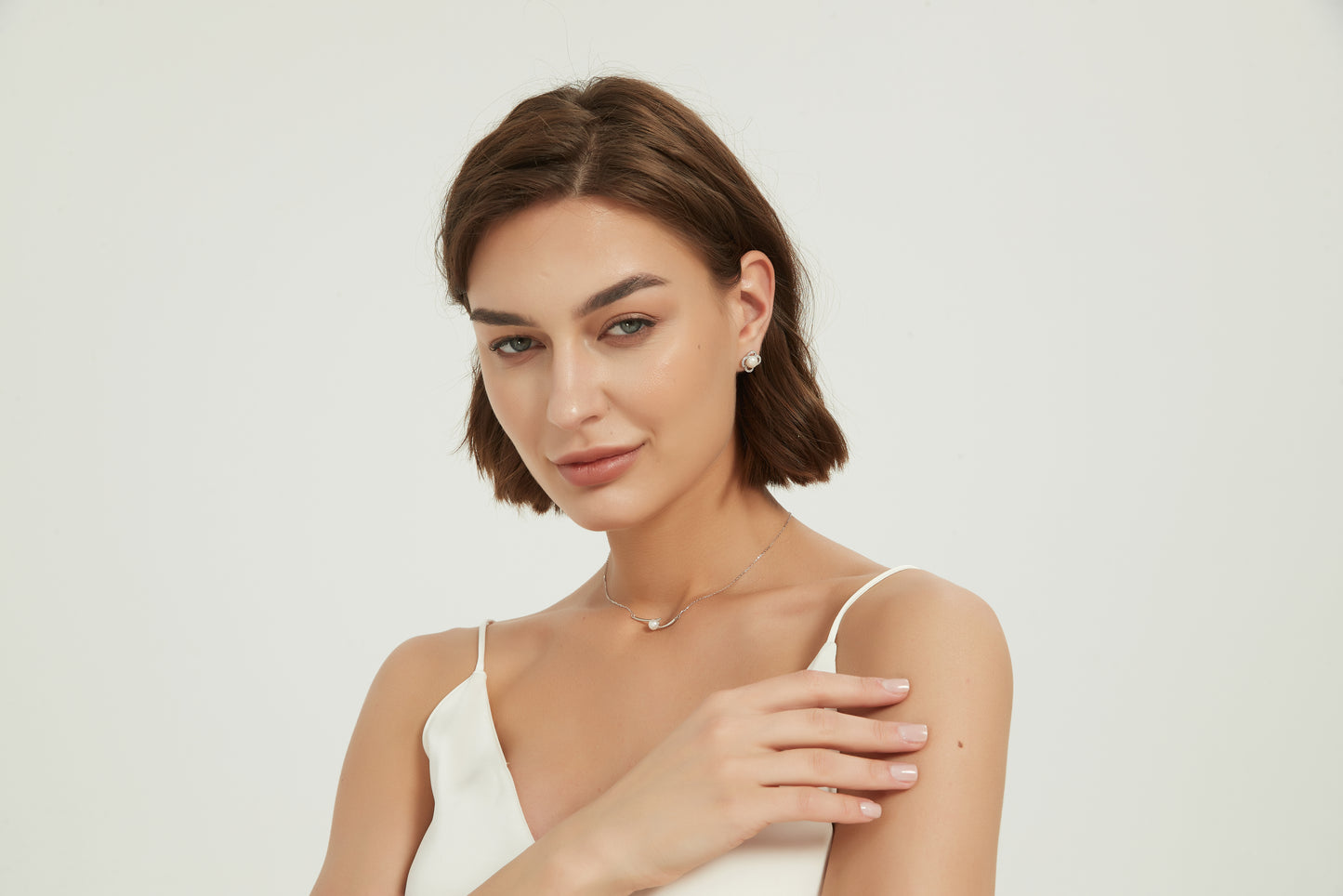 Eleanor earrings